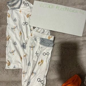 Kyte BABY White and Gray Kids Pajama Set